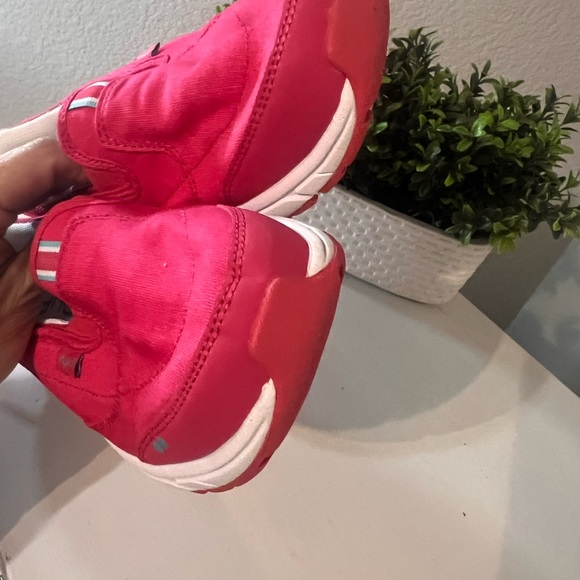 RYKA Slip on 7.5 - Picture 3 of 10